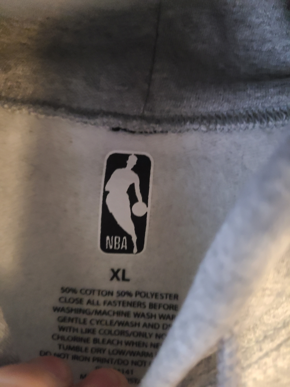 New NBA XL Chicago Bulls Basketball Mens Hoodie - Picture 4 of 4